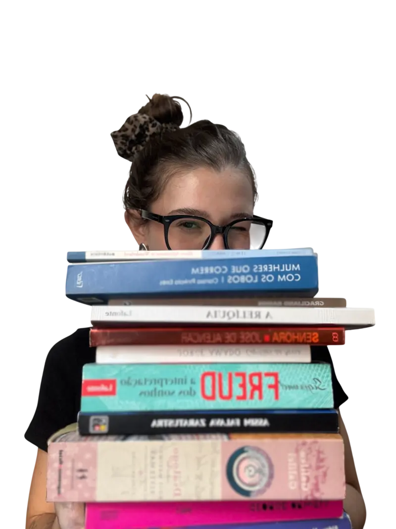 Teacher Julia sorrindo